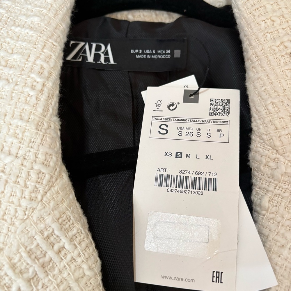NWT…..ZARA Ecru Tweed and Black Topstitch Double Breasted Jacket - Picture 9 of 9